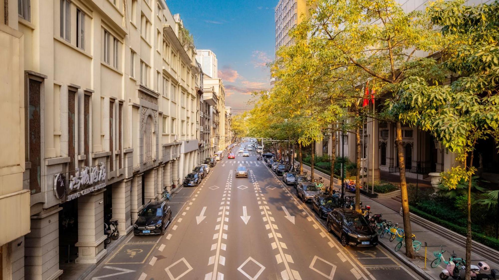 Guangzhou Hongcheng Hotel Екстериор снимка