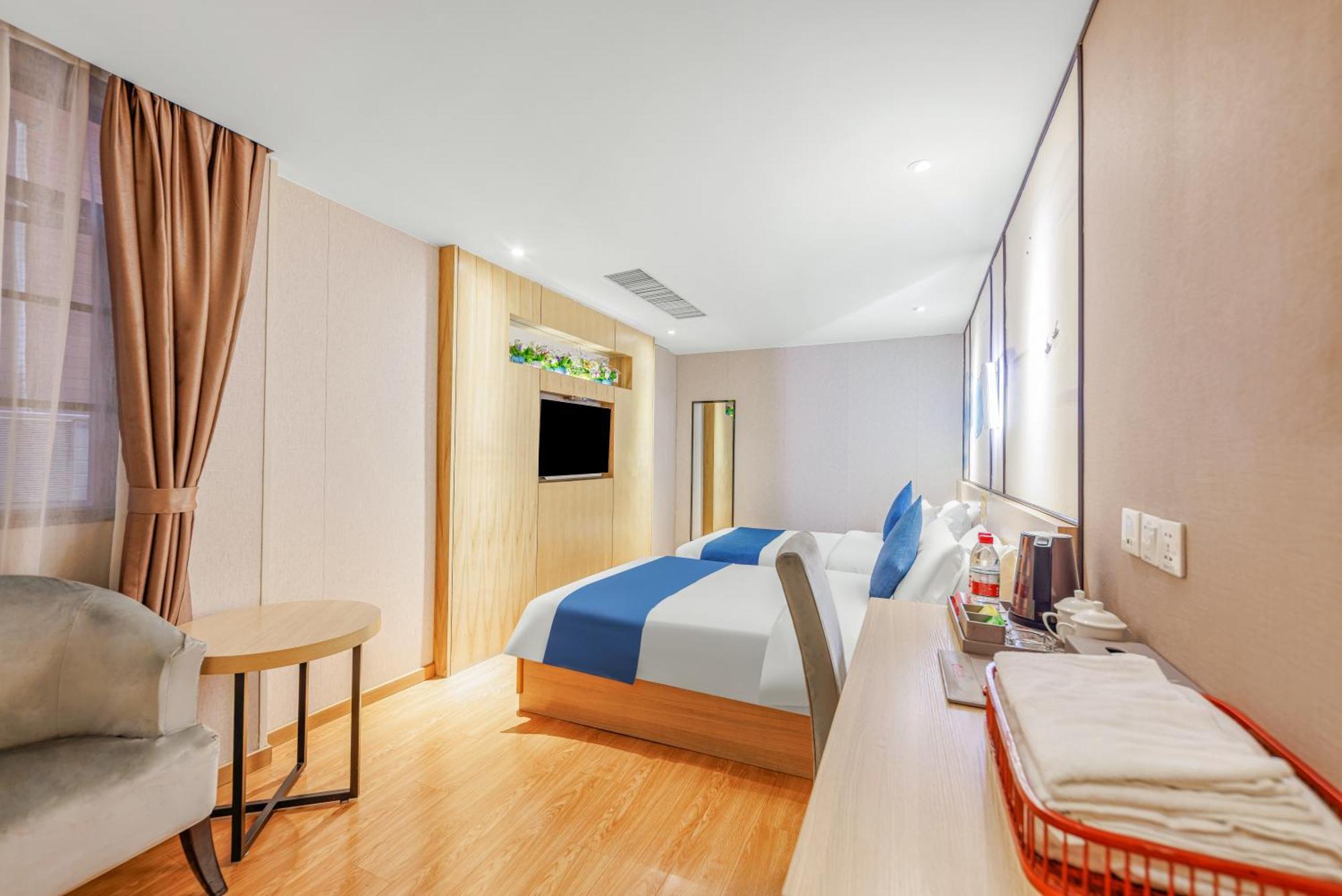 Guangzhou Hongcheng Hotel Екстериор снимка
